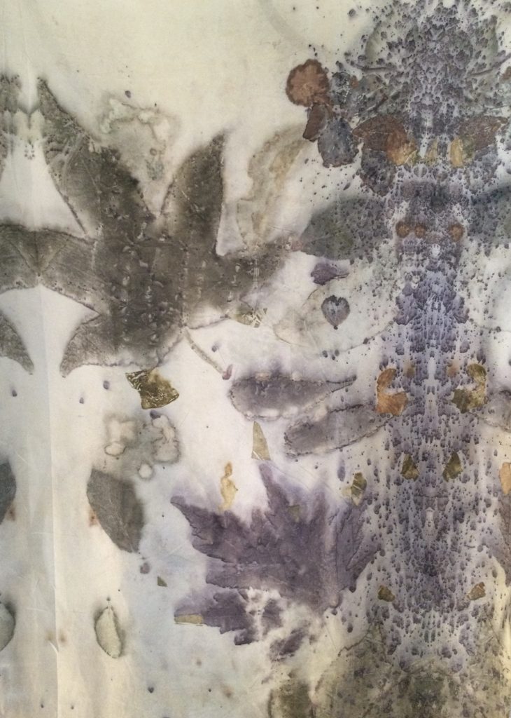 impression végétale suie soie naturelle